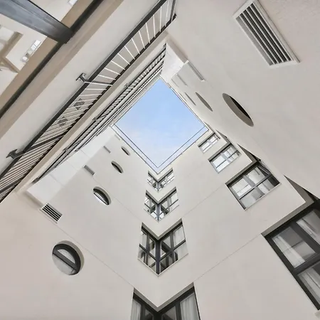 アパート Limehome Carrer Del Pare Palau I Quer バレンシア