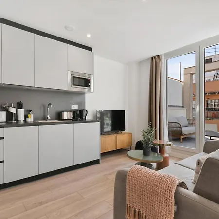 Limehome Carrer Del Pare Palau I Quer アパート