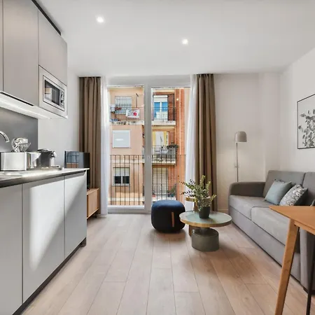 Limehome Carrer Del Pare Palau I Quer アパート