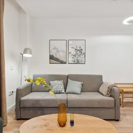 Limehome Carrer Del Pare Palau I Quer