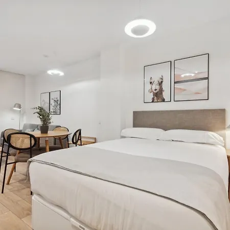 アパート Limehome Carrer Del Pare Palau I Quer *