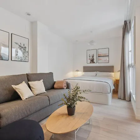 Limehome Carrer Del Pare Palau I Quer * バレンシア