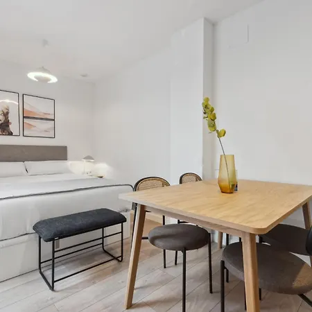 Limehome Carrer Del Pare Palau I Quer Walencja
