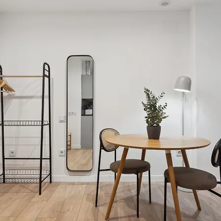 Limehome Carrer Del Pare Palau I Quer * Walencja