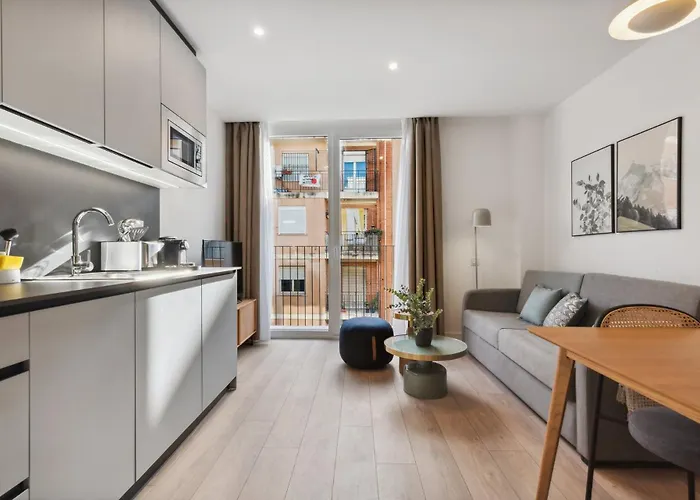 Limehome Carrer Del Pare Palau I Quer شقة