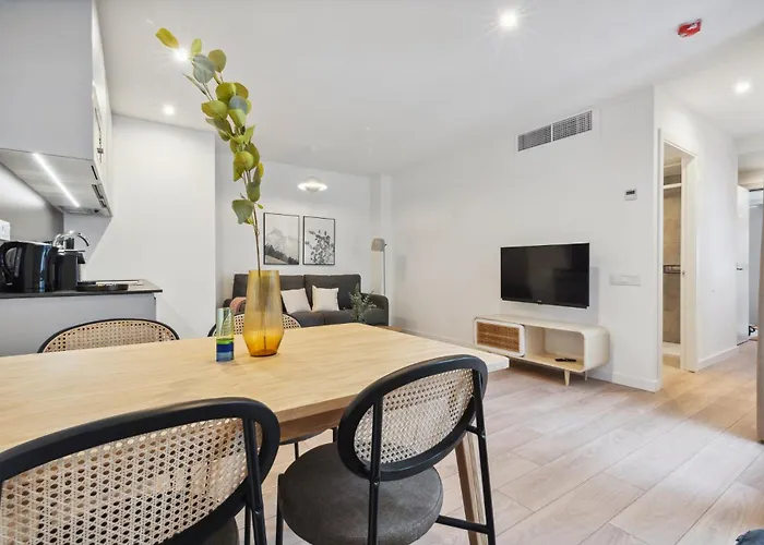 Limehome Carrer Del Pare Palau I Quer شقة